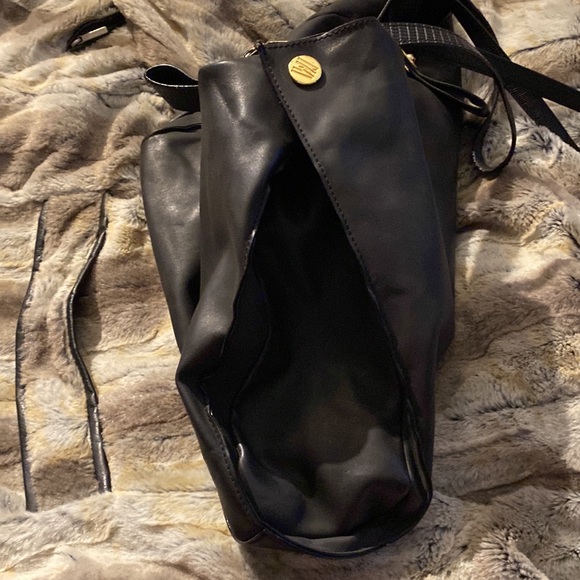 Antonio Melani large shoulder leather bag - Picture 5 of 13